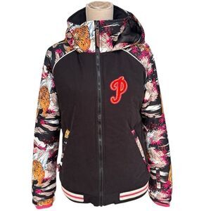 Protest Amor Jacket Girls Ski Jacket in Black Tiger Print 176/ 16 yrs